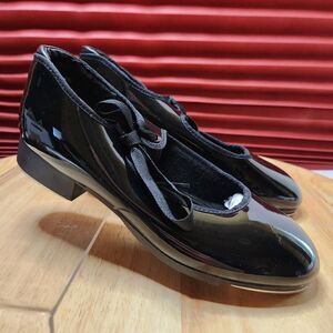 Capezio Tap Shoes – Junior Style, Black, Women’s 6M